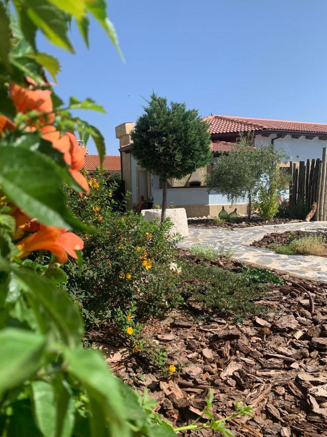 Las Gavias Matapozuelos Exterior photo